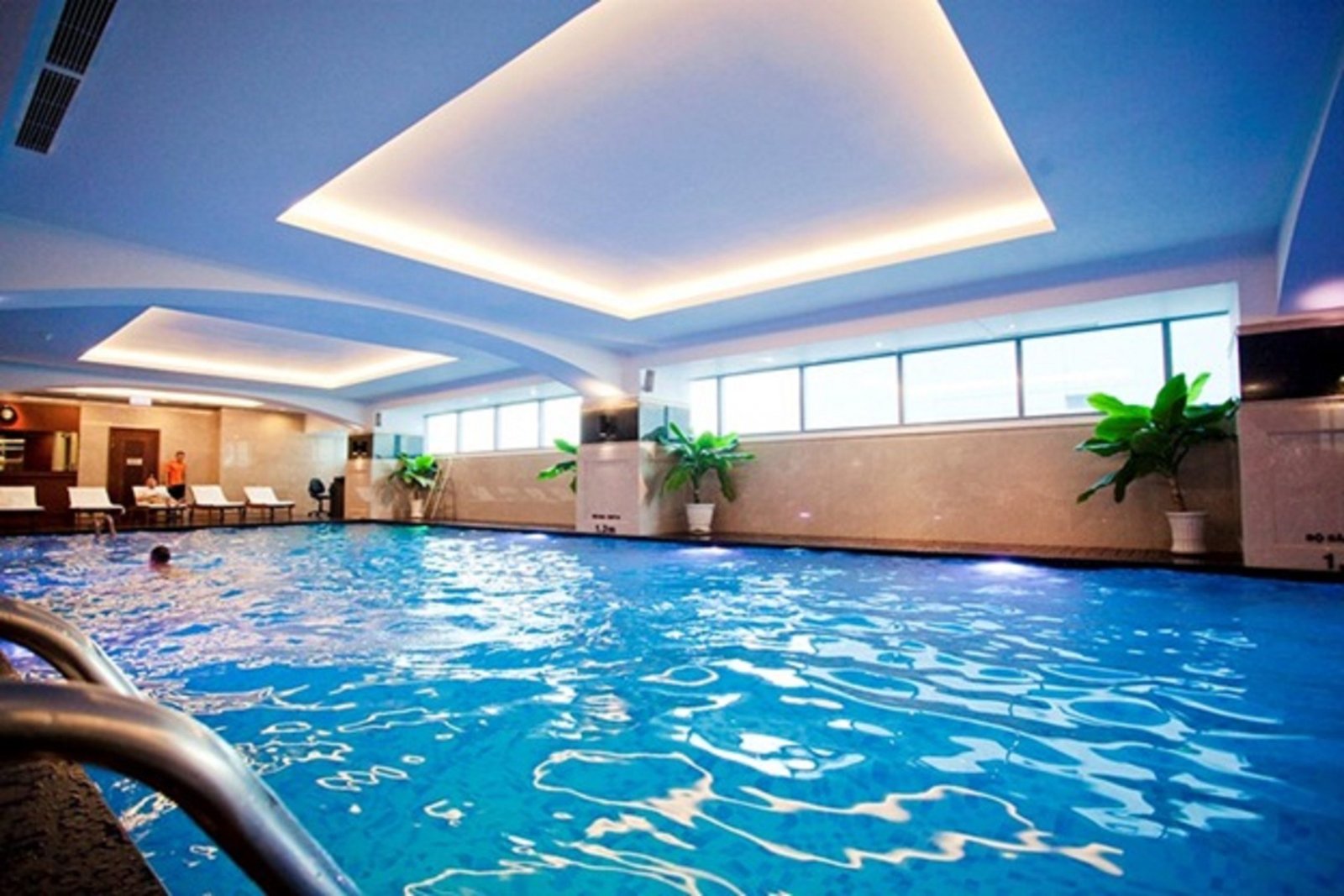 Swimming pool in Tay Ho Residence