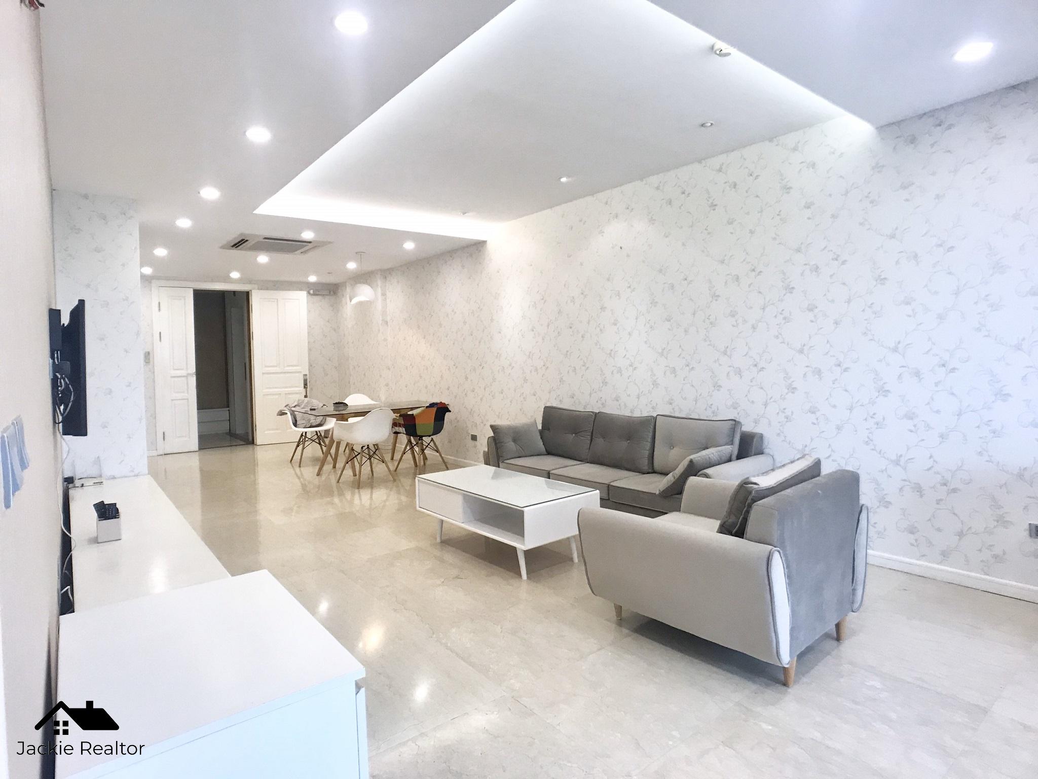 Apartment for rent in Ciputra Hanoi (10)