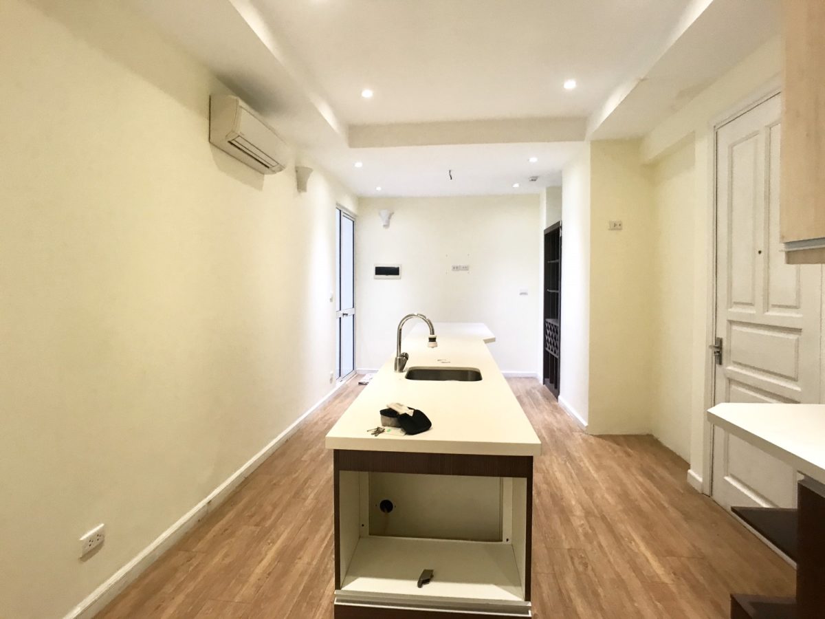 Apartment for rent in P2 Ciputra Hanoi (15)