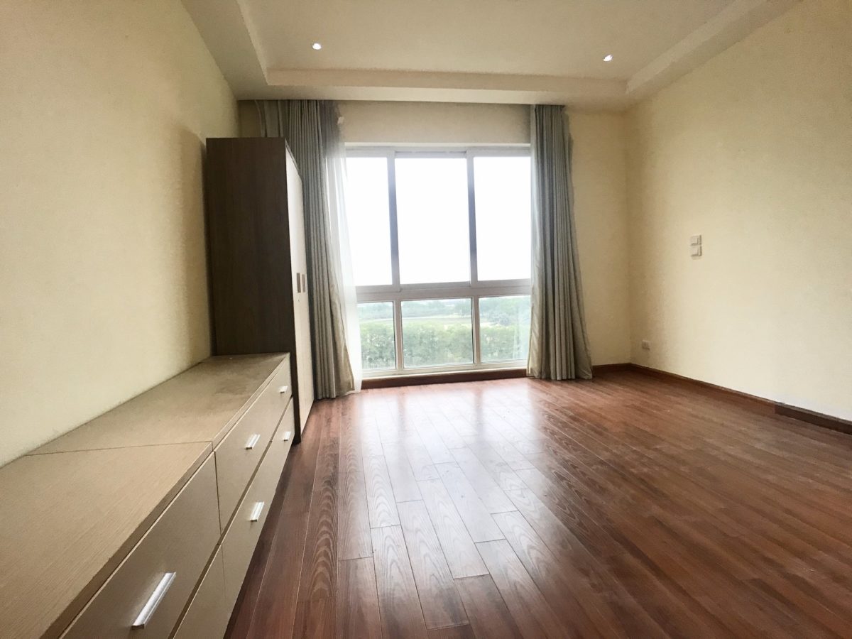 Apartment for rent in P2 Ciputra Hanoi (7)