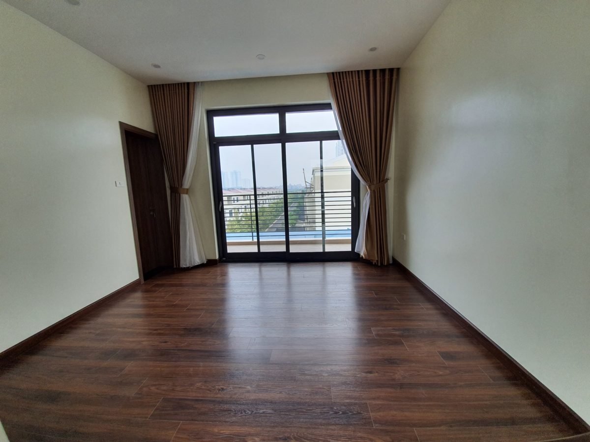 Townhouses and villas for rent in Starlake Tay Ho Tay (43)