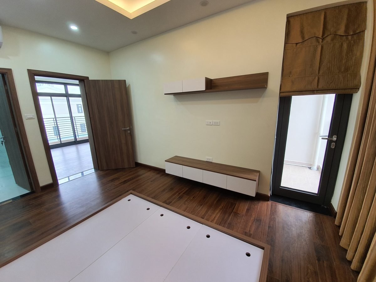 Townhouses and villas for rent in Starlake Tay Ho Tay (48)