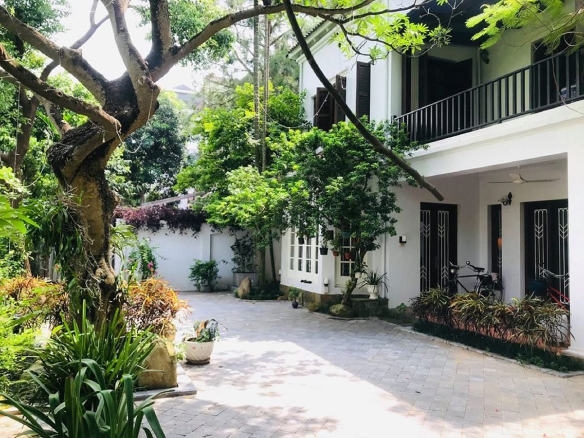 Villa for rent in Dang Thai Mai Street, Tay Ho District, Hanoi (4)
