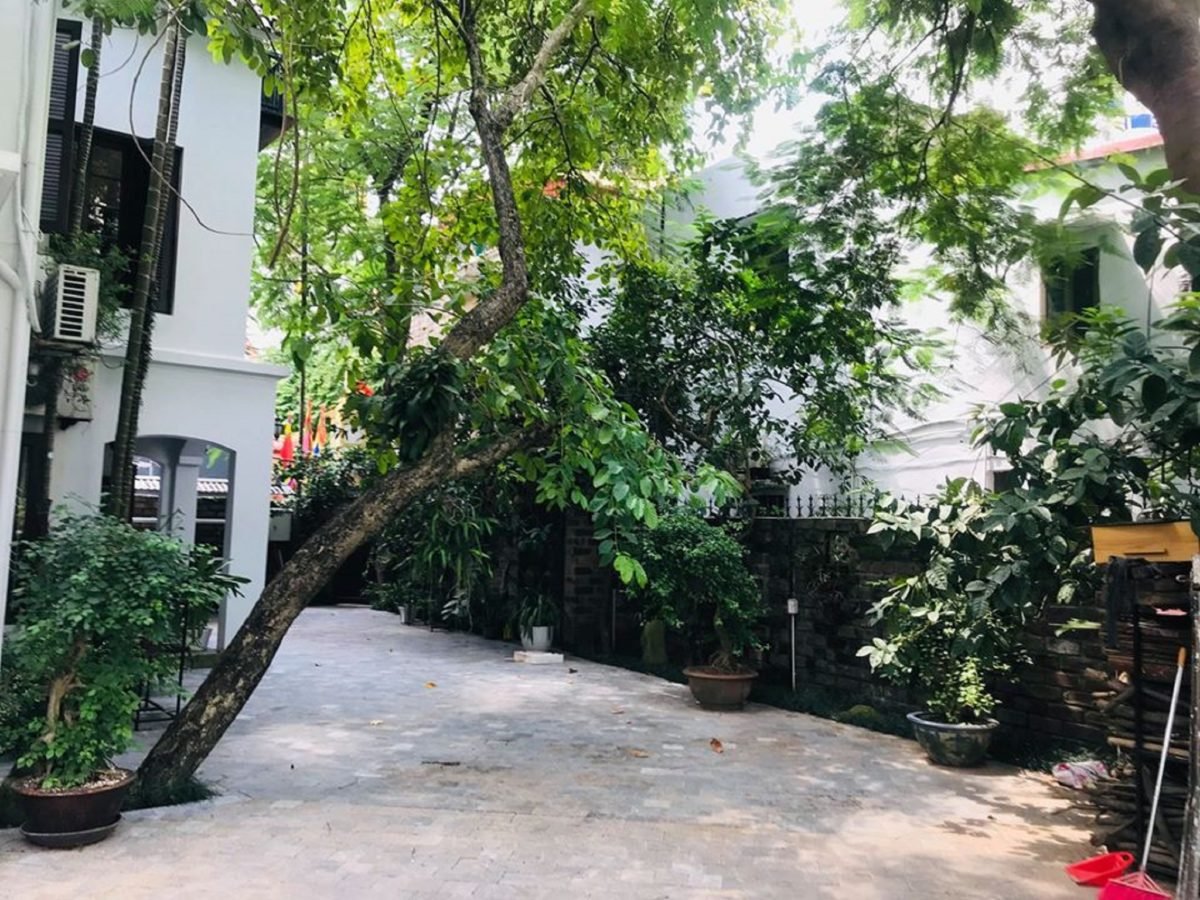 Villa for rent in Dang Thai Mai Street, Tay Ho District, Hanoi (5)