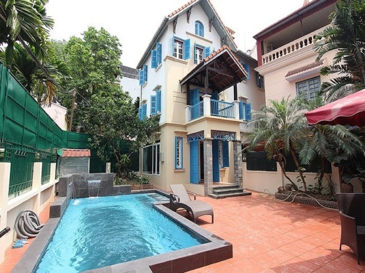 Villa for rent in To Ngoc Van Street, Tay Ho District, Hanoi (8)