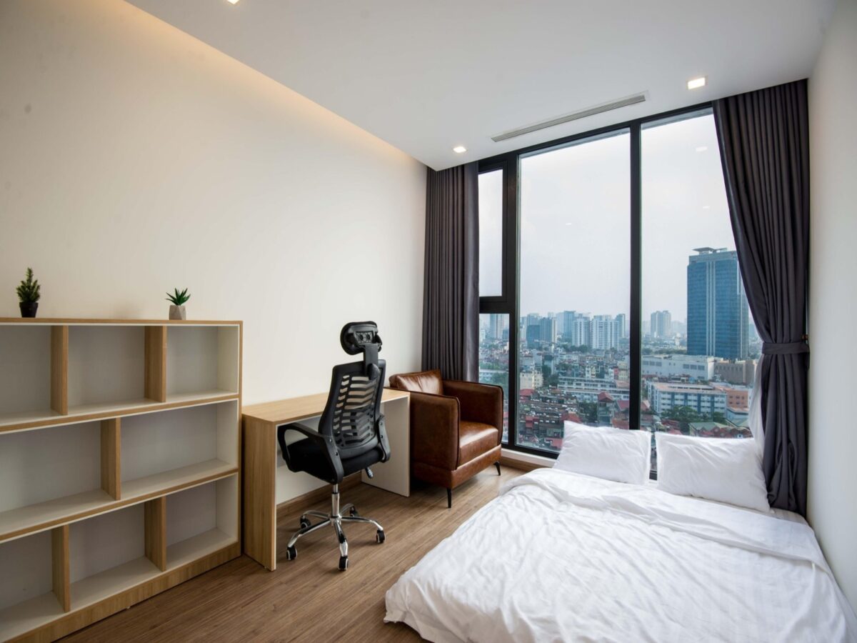 Condos apartments for rent in Vinhomes Metropolis 29 Lieu Giai, Ba Dinh, Hanoi (2)