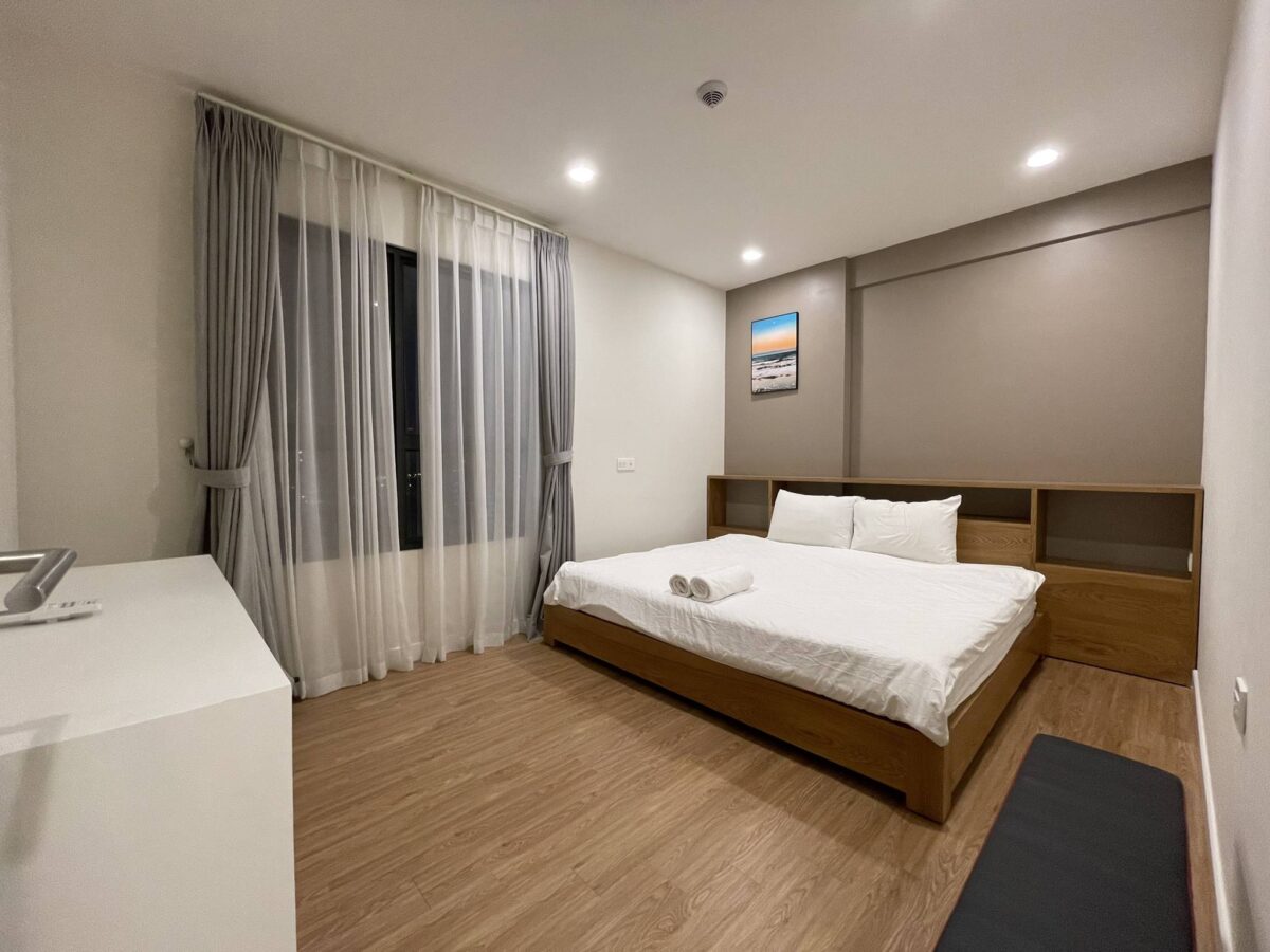 Enchanting 3-bedroom apartment for rent in Centro Tower, Kosmo Tay Ho, Xuan La, Hanoi (16)