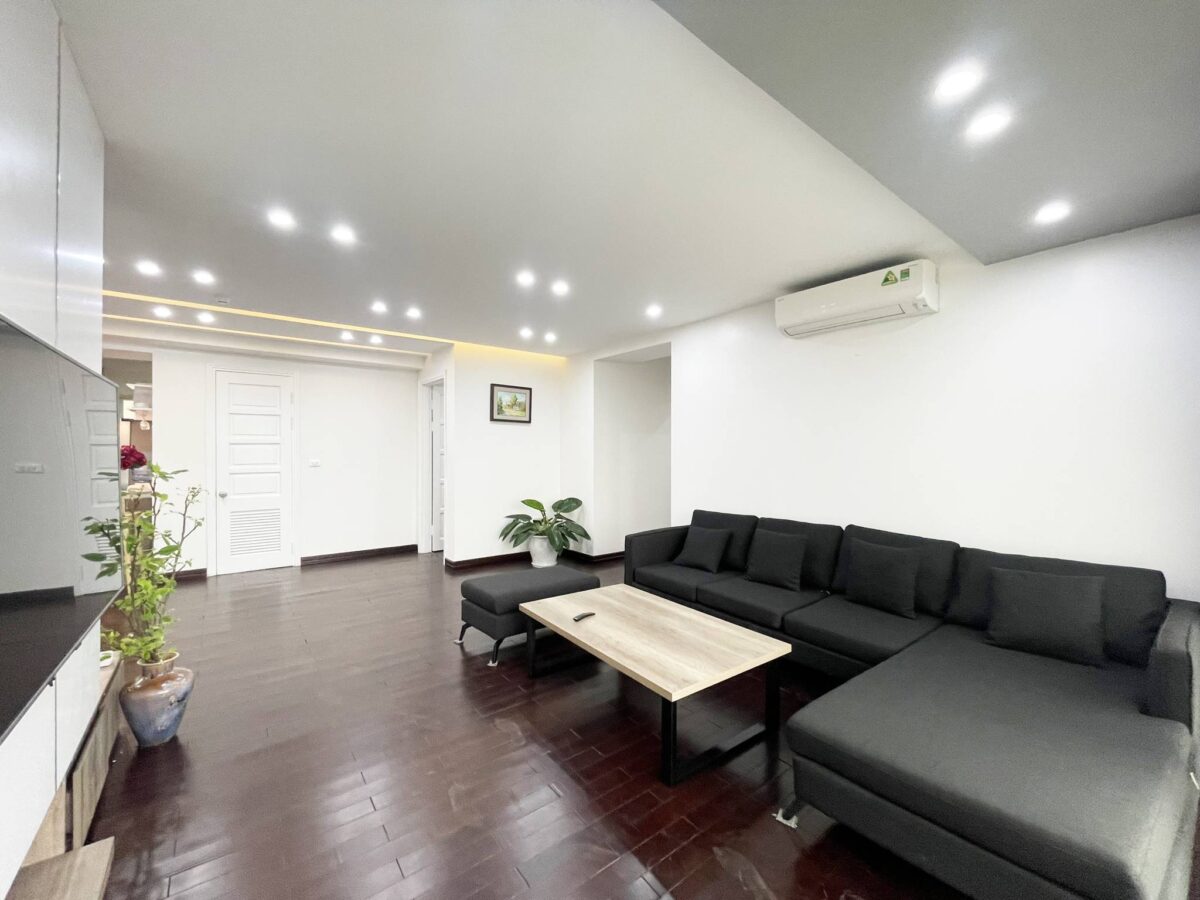 Splendid and gorgeous apartment for rent in E4 building, Ciputra Hanoi International Urban (1)