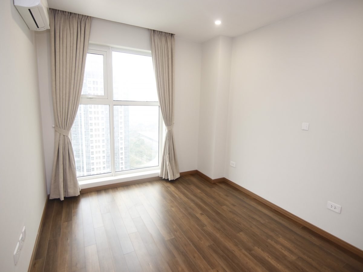 Great golf view 3BRs apartment for rent in L3, The Link Ciputra Hanoi International City (8)