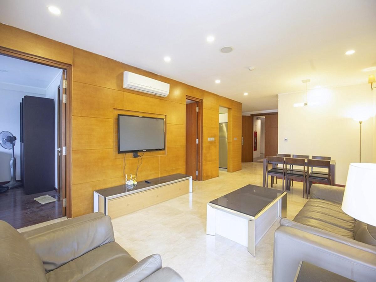 Convenient and comfortable apartment for rent in L2 Building, The Link Ciputra Hanoi (1)