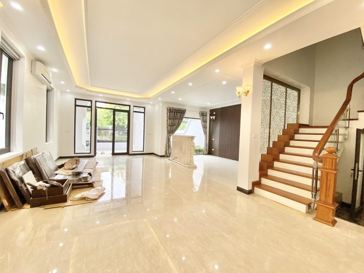 Great Villa For Rent In T1, Ciputra Hanoi, Near SIS, UNIS And Hanoi Academy (2)