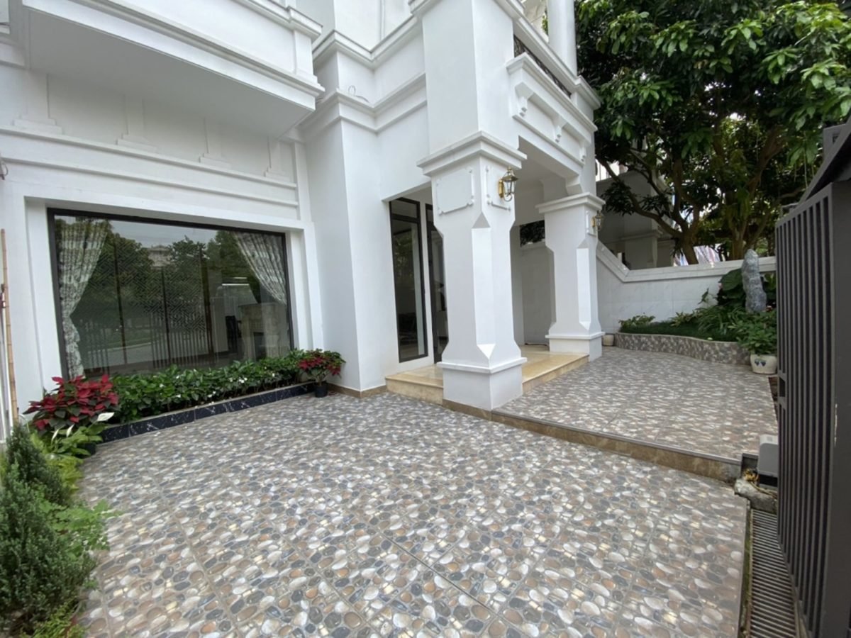 Great Villa For Rent In T1, Ciputra Hanoi, Near SIS, UNIS And Hanoi Academy (29)