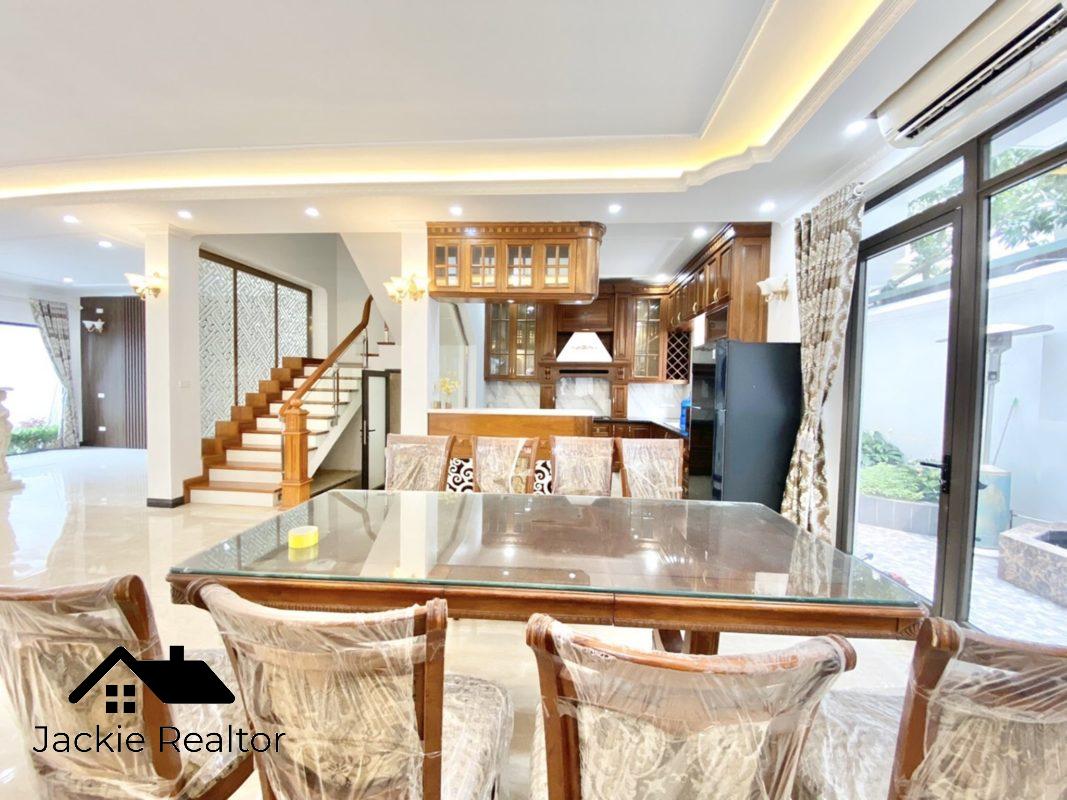 Great Villa For Rent In T1, Ciputra Hanoi, Near SIS, UNIS And Hanoi Academy (5)