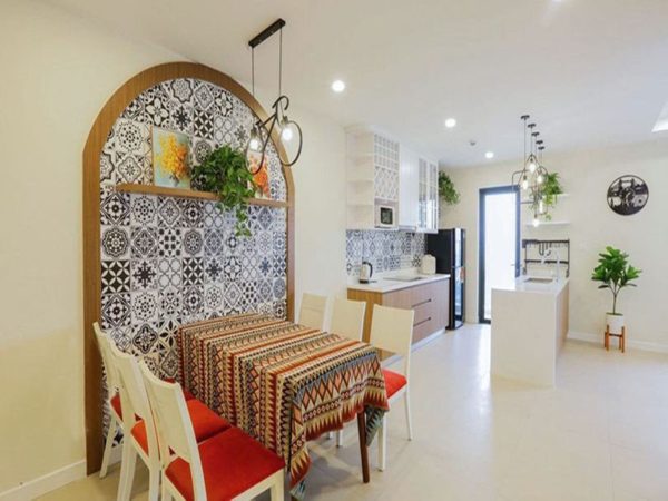 Motifs-decoration apartment for rent in Centro Tower, Kosmo Tay Ho, Hanoi, near Embassy of The republic of Korea! (1)