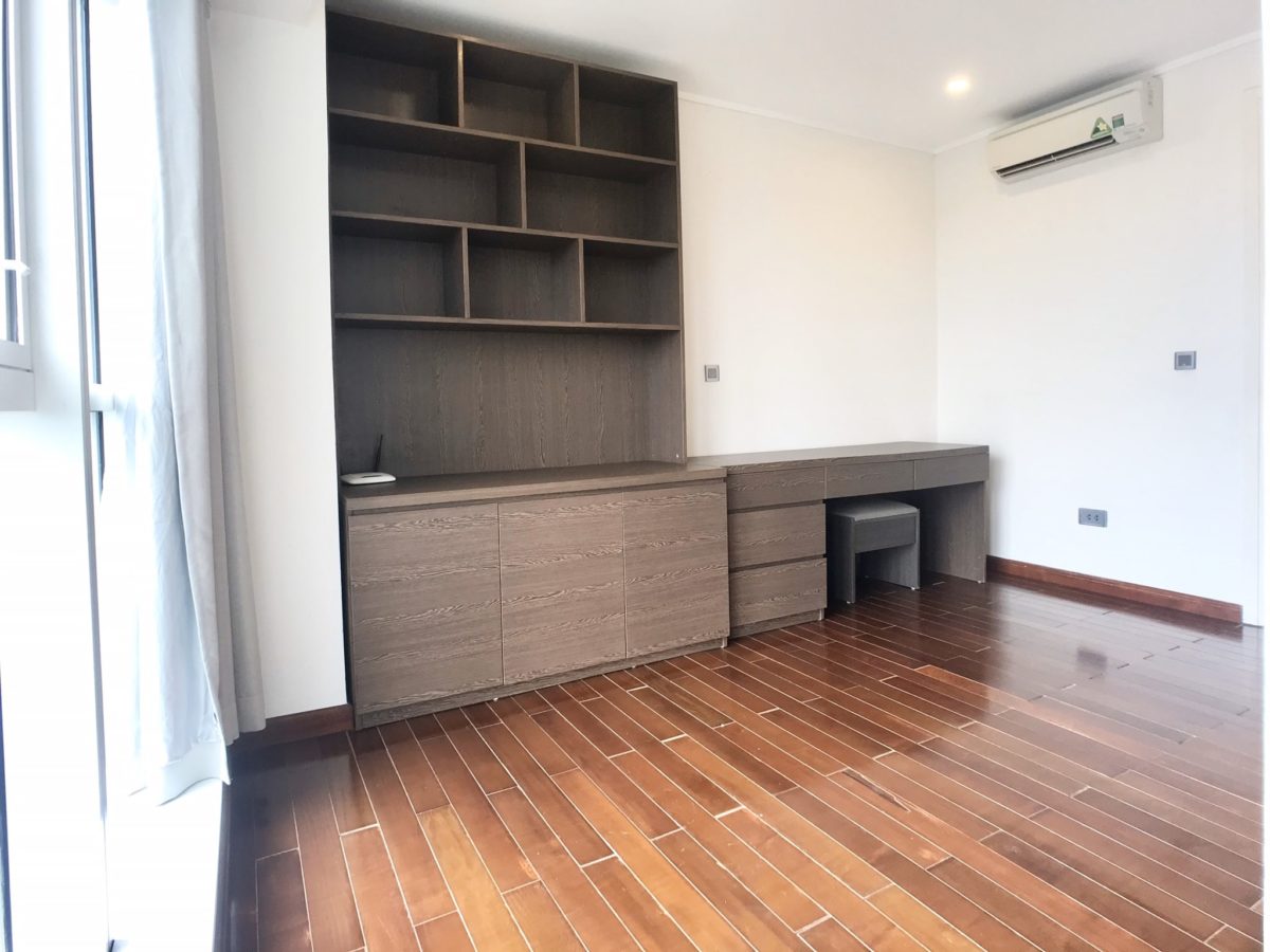 Nice apartment for rent in L1, The Link Ciputra Hanoi (8)-min