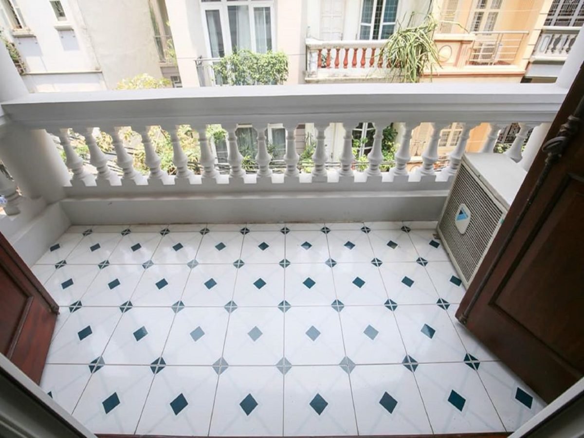 Outstanding house for rent in Xuan Dieu Street, Quang An Ward, Tay Ho West Lake area, Hanoi (5)