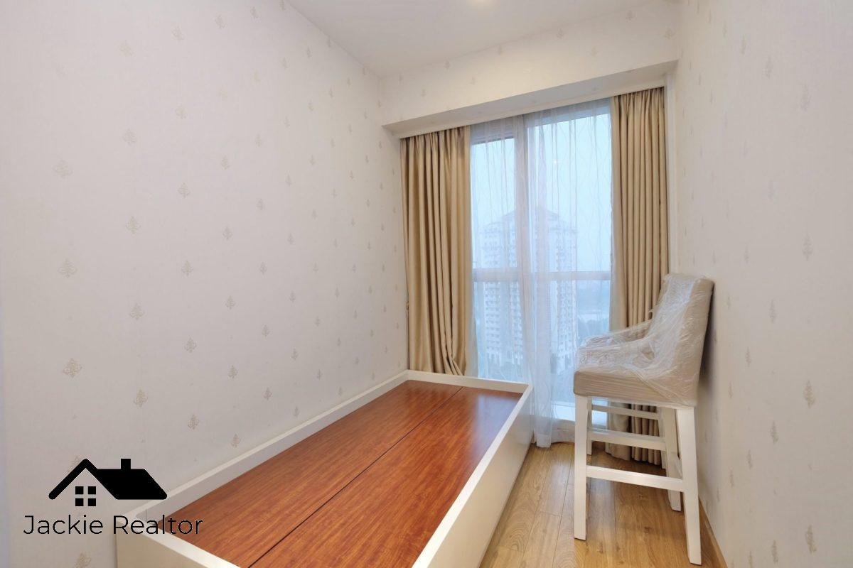 Big Bright Apartment For Rent In L1, The Link Ciputra (2)