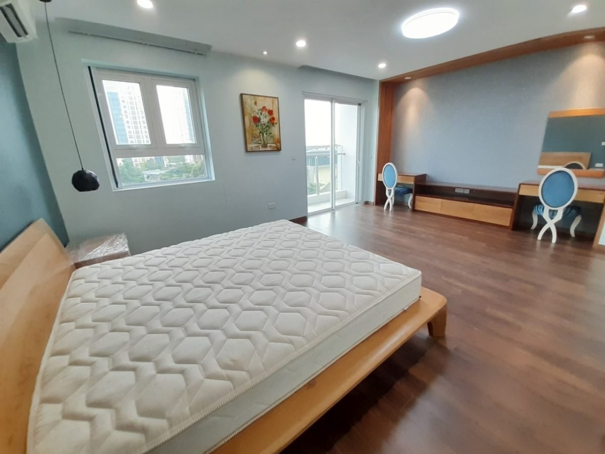 Colorful Apartment For Rent In L4 Tower, The Link Ciputra (18)