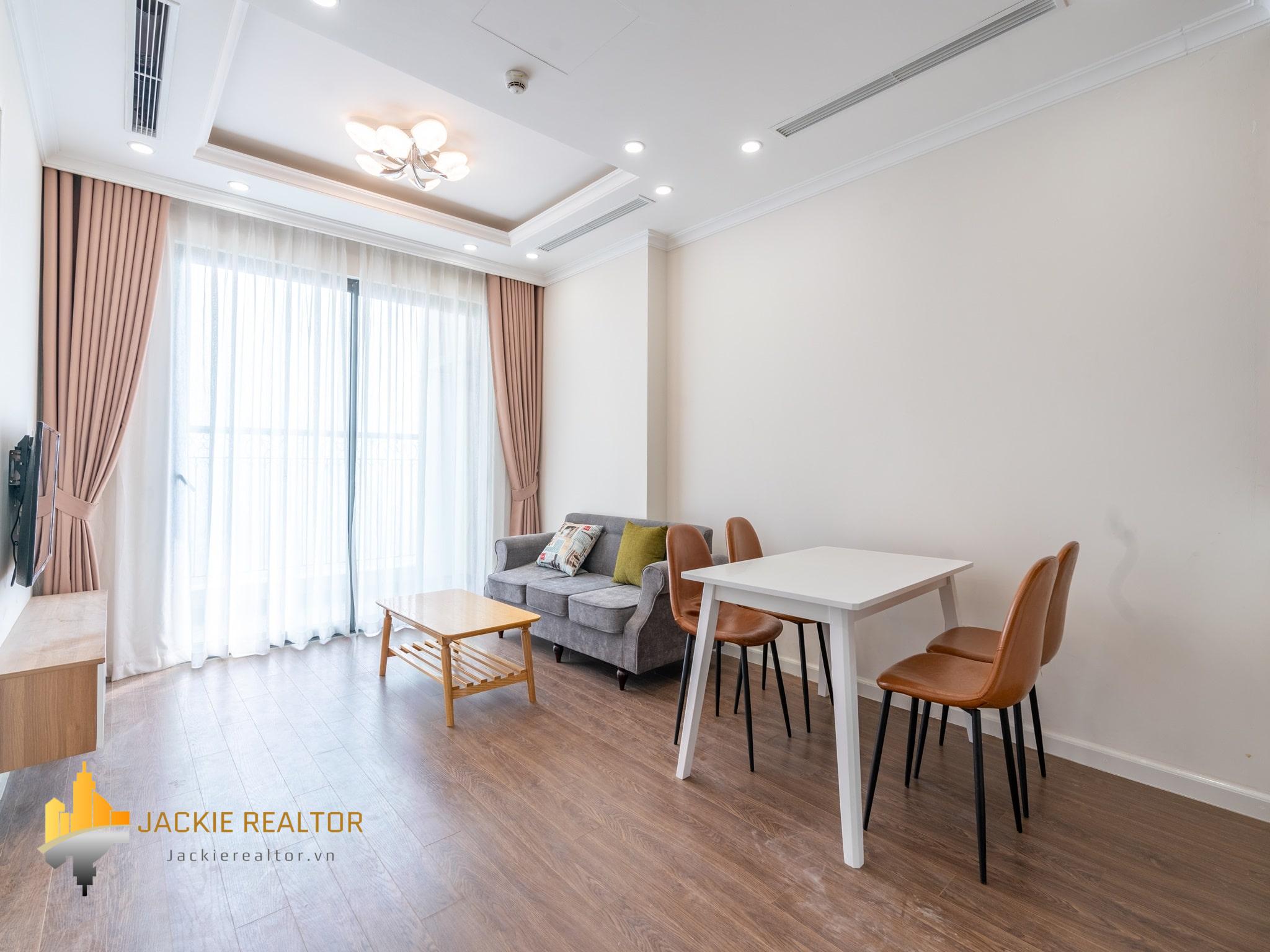 Cheap Apartment For Rent in Sunshine Riverside Tay Ho Hanoi (4)