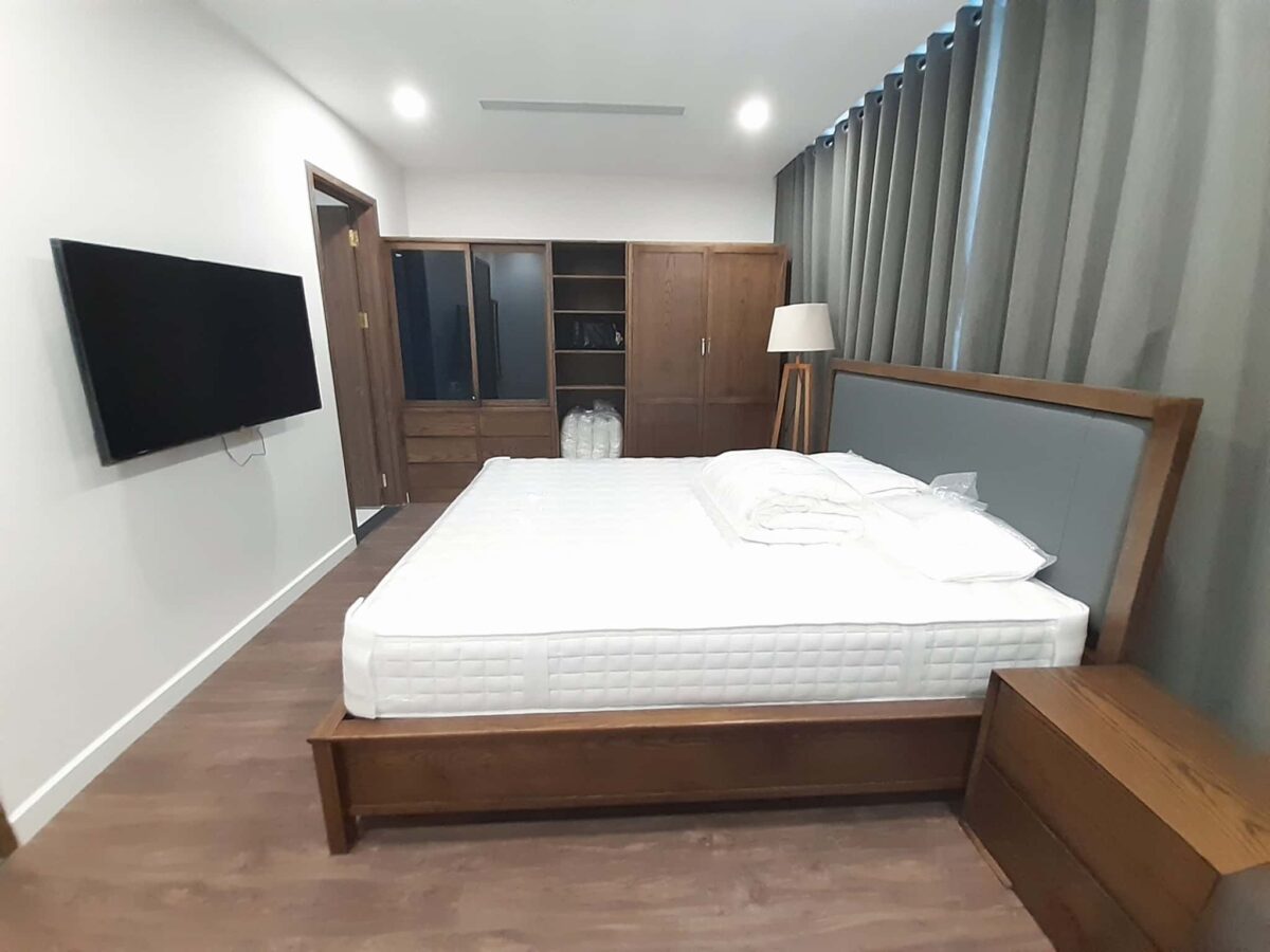 Classic style apartment for rent in Sunshine City, Ciputra Hanoi (16)