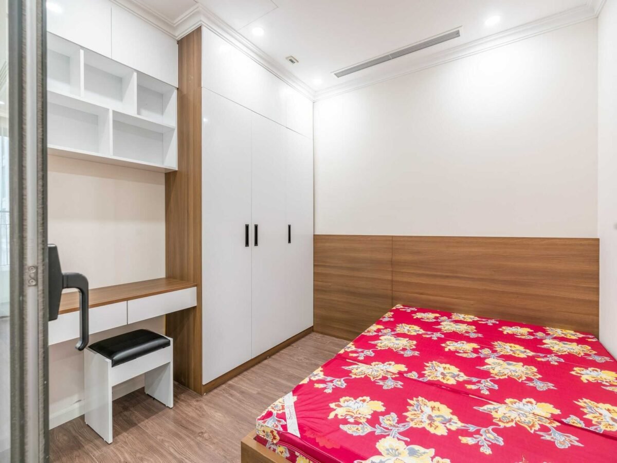 Homely Apartment For Rent In R1, Sunshine Riverside Hanoi (3)