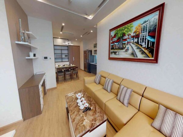 Light-filled apartment for rent in Vinhomes Metropolis (3)