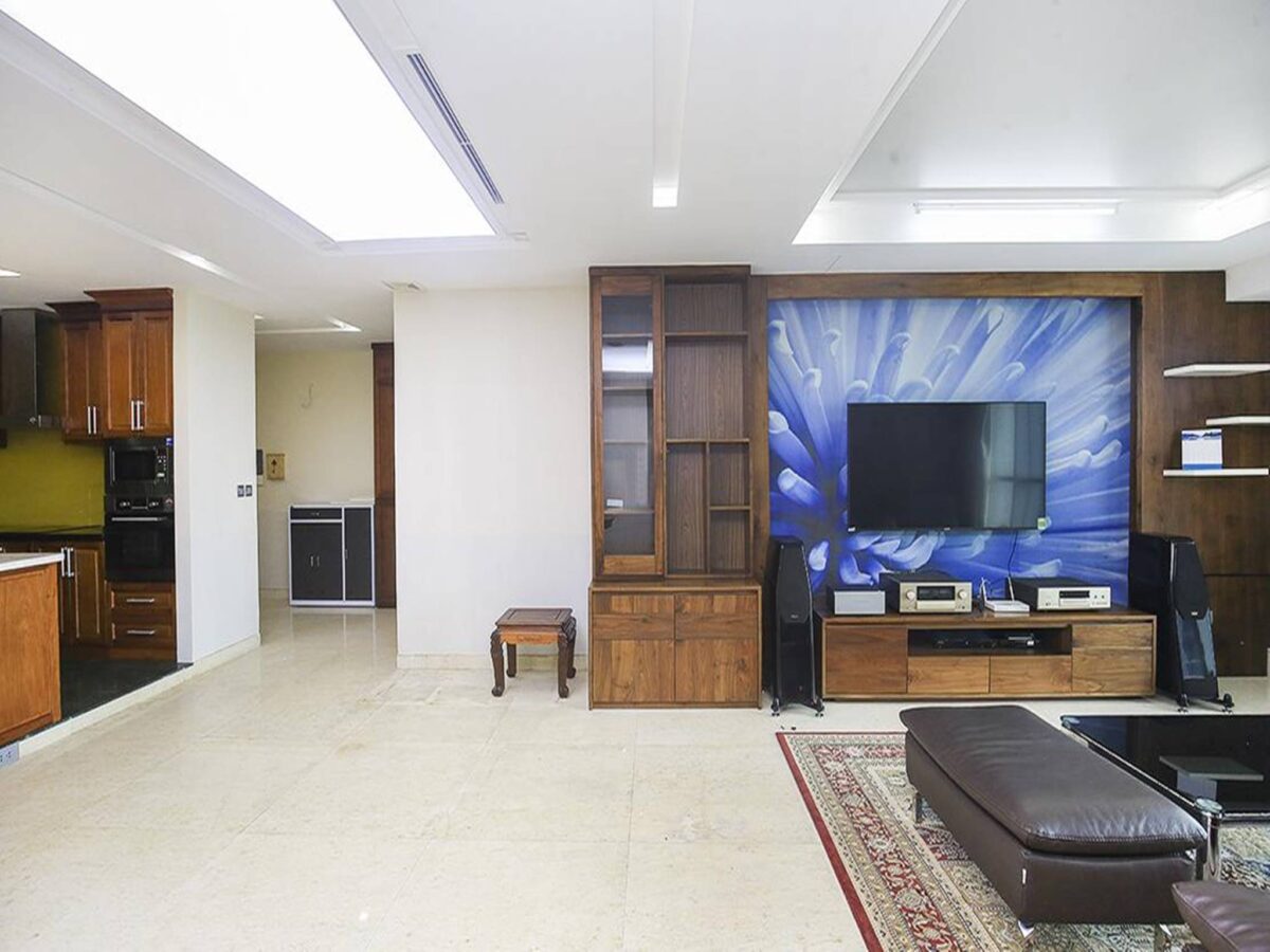 Spacious The Link Ciputra apartment for rent (22)