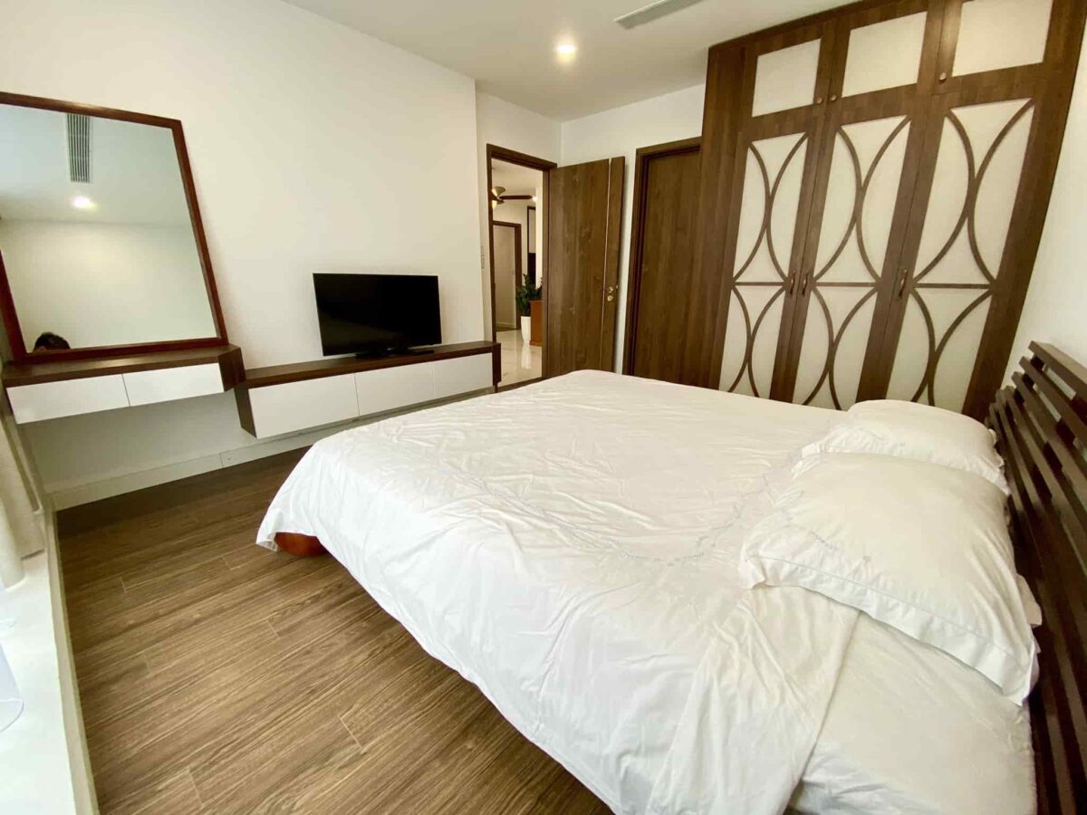 Top-end duplex apartment for rent in Susnhine City, Ciputra Hanoi (8)