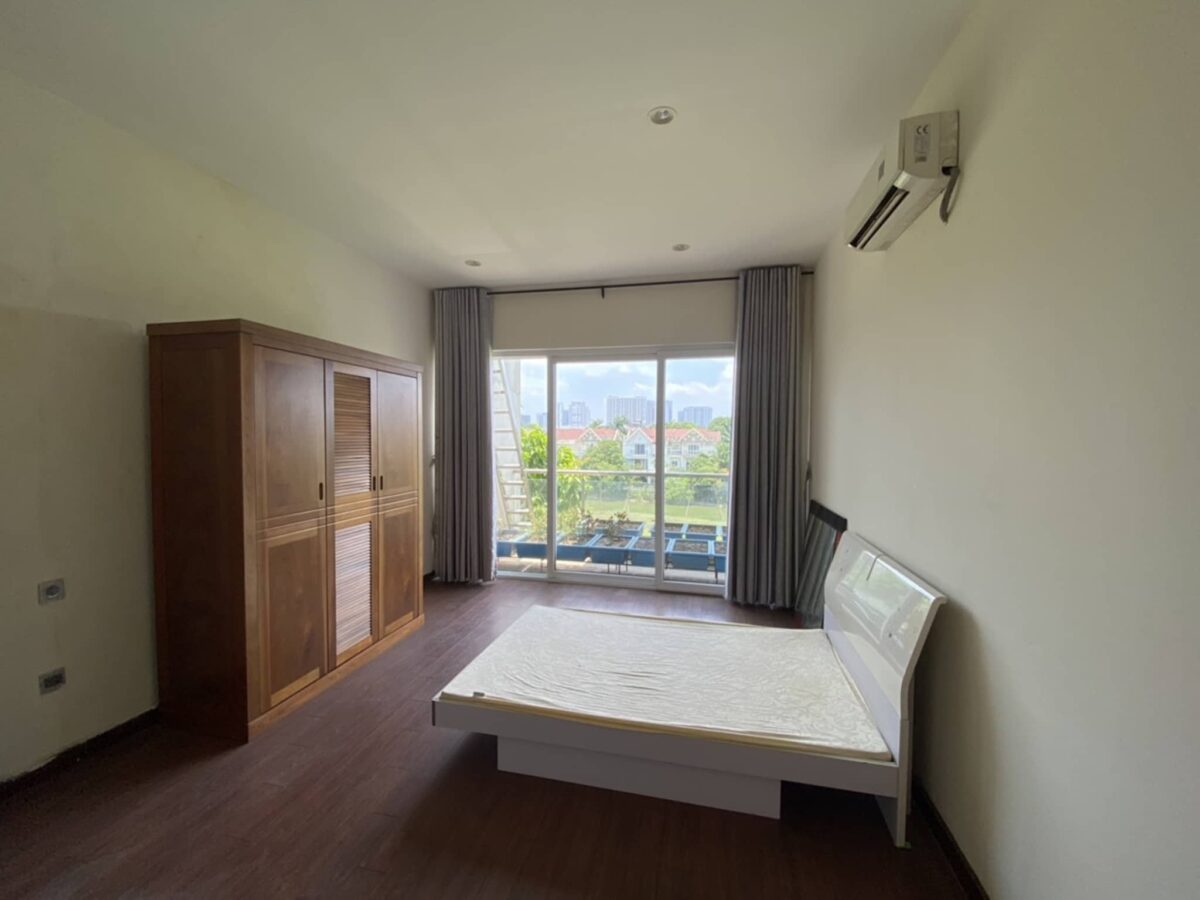 V.I.P villa for rent in Ciputra Hanoi (17)