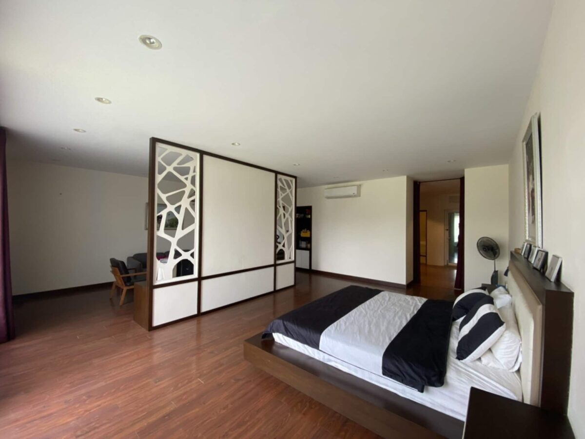 V.I.P villa for rent in Ciputra Hanoi (4)