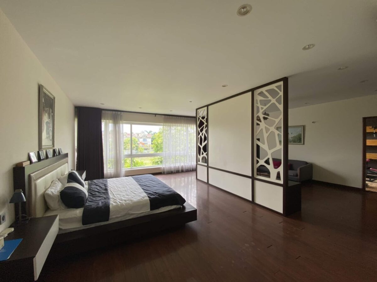 V.I.P villa for rent in Ciputra Hanoi (8)