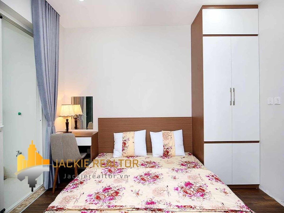 Cozy rental apartment in The Link Ciputra, near the golf course (8)
