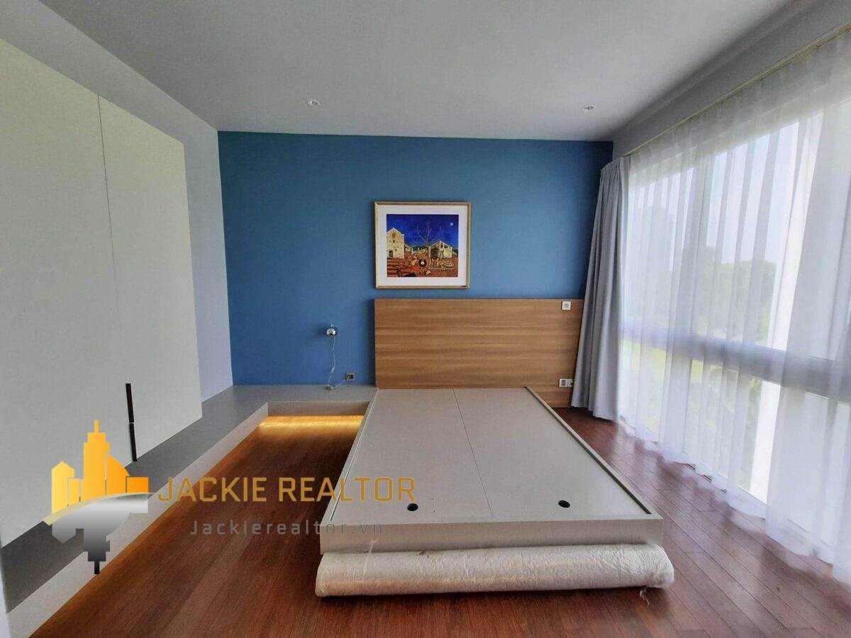 Great villa for rent in Q Block Ciputra for 6,000 USD (19)