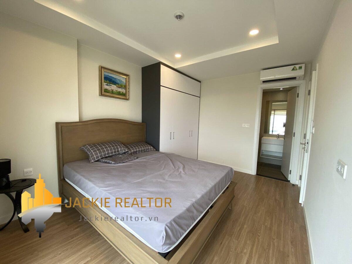 Romantic lake view apartment for rent in Novo Building, Kosmo Tay Ho for 650 USD (16)