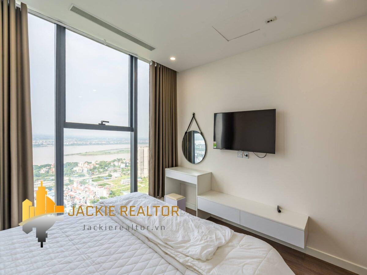 Amazing view apartment for rent in S2 Building Sunshine City (7)