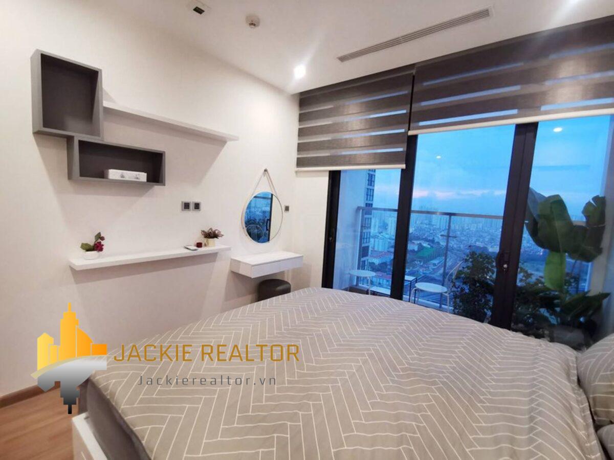 Charming 4BRs apartment for rent in Vinhomes Skylake (6)