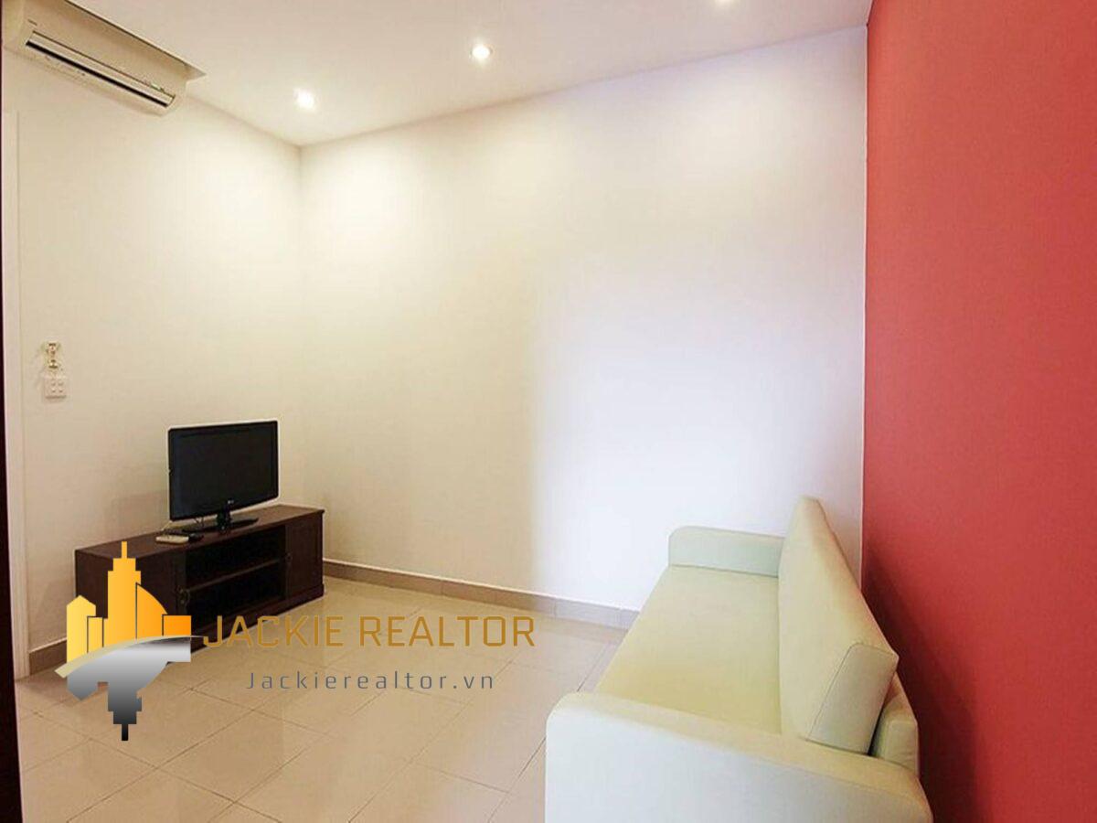 Cheap apartment for rent in E4 Building, Ciputra Hanoi (2)