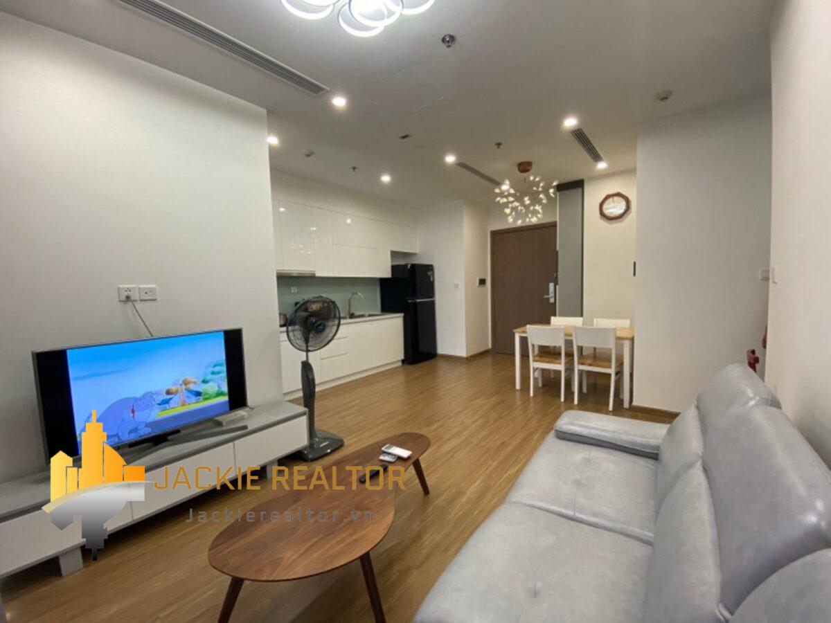 Gorgeous 2BRs Vinhomes Skylake apartment for rent (1)