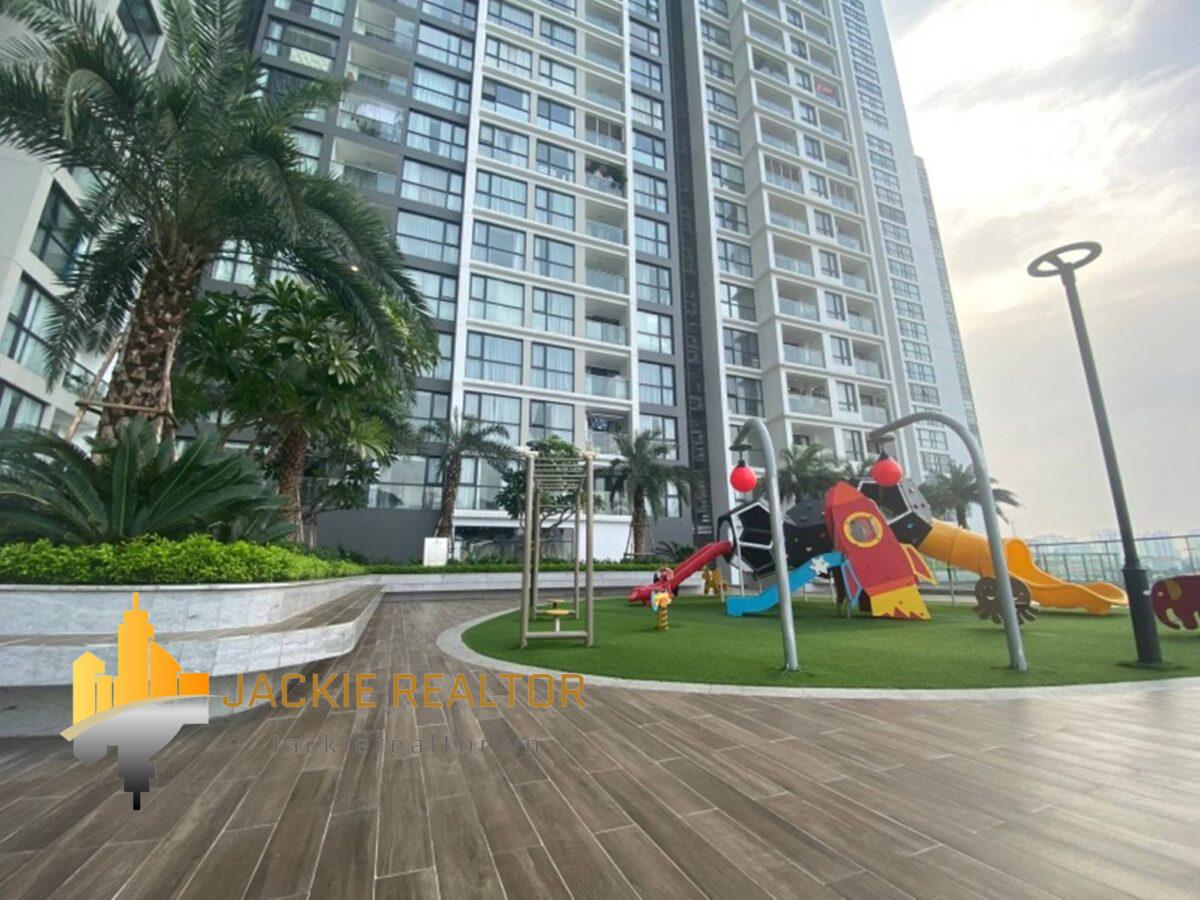 Gorgeous 2BRs Vinhomes Skylake apartment for rent (12)