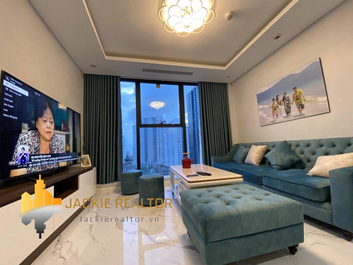 Outstanding apartment for rent in S4 Sunshine City (3)