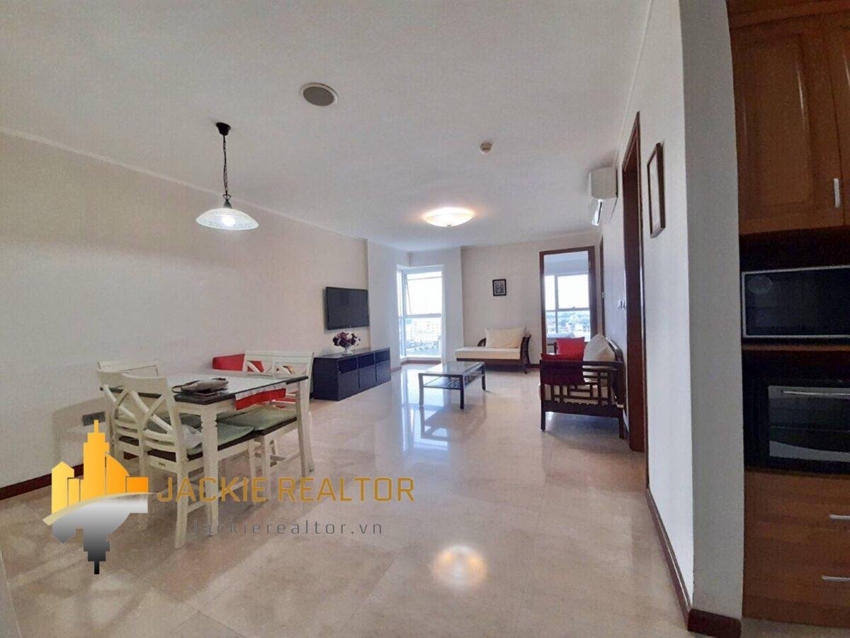 Big & lovely apartment at L1 Ciputra for rent (7)