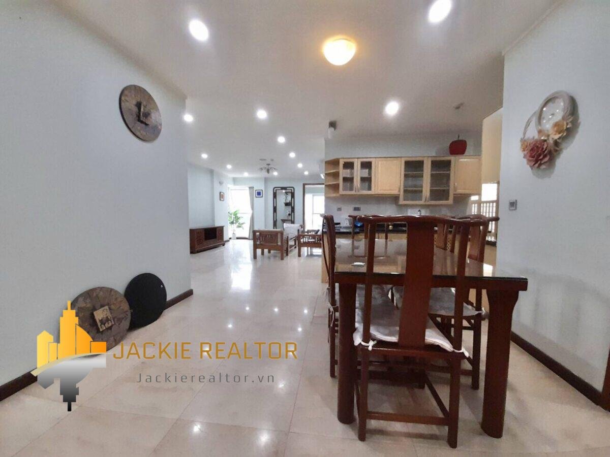 Bright L2 The Link Ciputra apartment for rent (1)