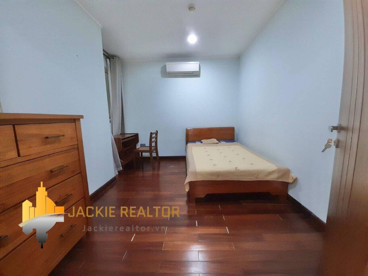 Bright L2 The Link Ciputra apartment for rent (12)