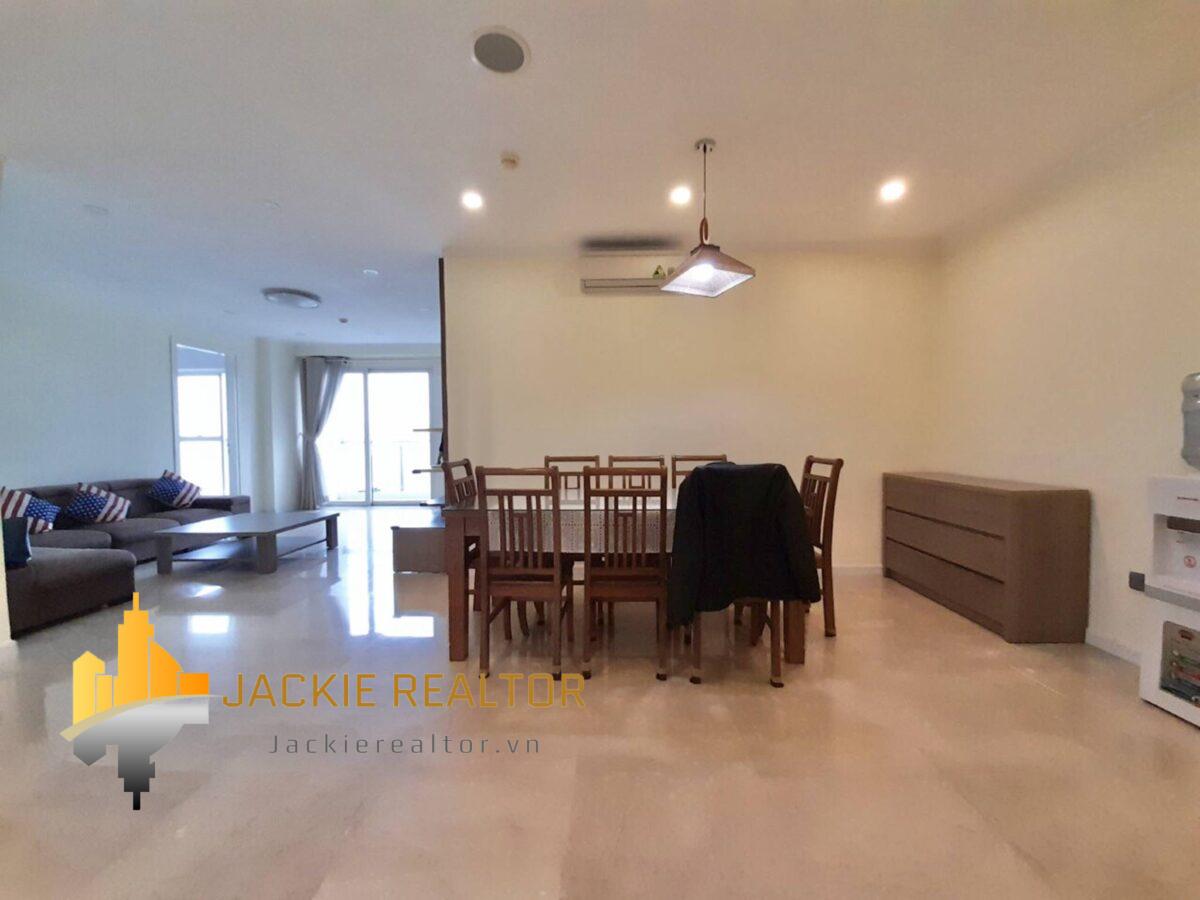 Great 154m2 apartment for rent in L1 Building, The Link Ciputra (19)