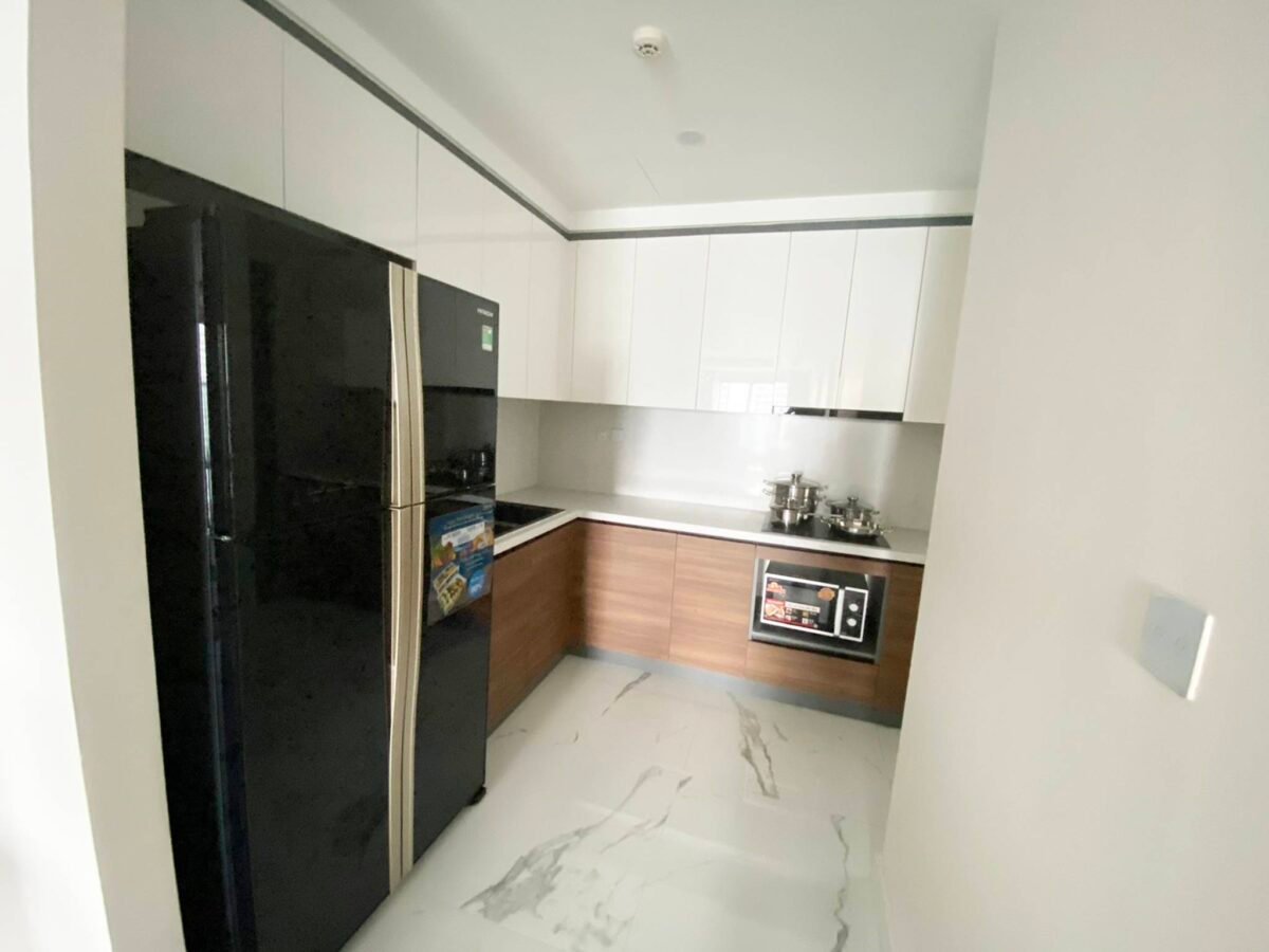 New No. 07 apartment at Tower B Sunshine Center 16 Pham Hung for rent (2)
