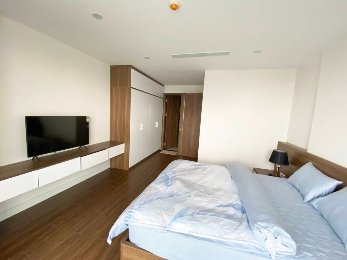 New No. 07 apartment at Tower B Sunshine Center 16 Pham Hung for rent (6)