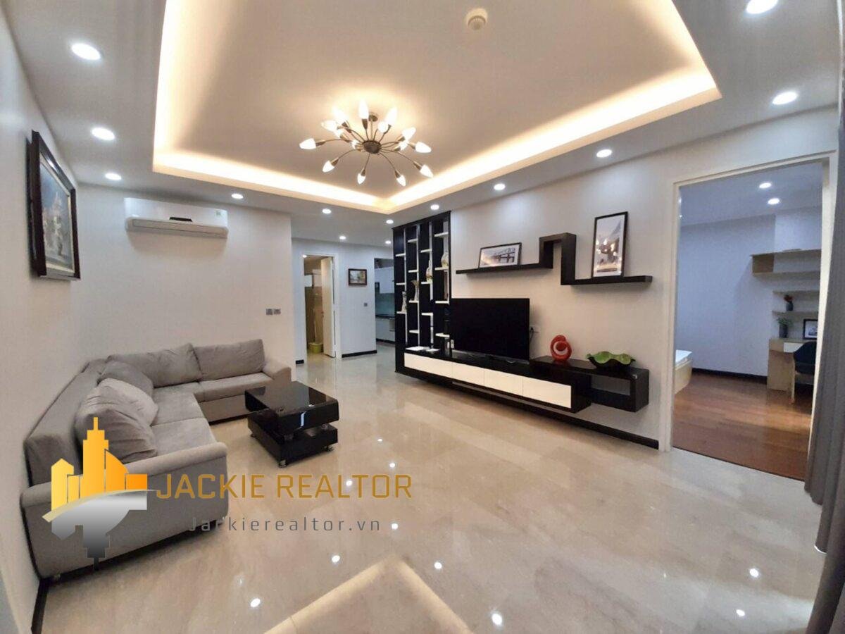 Spacious 154m2 apartment for rent in L2 Building, The Link Ciputra (21)