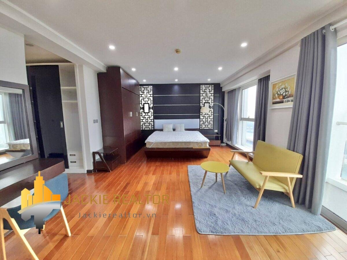 Spacious 154m2 apartment for rent in L2 Building, The Link Ciputra (9)