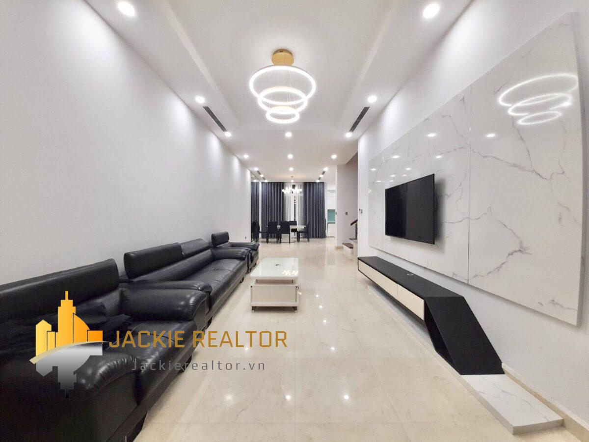 Stunning K2 Ciputra villa for rent (7)