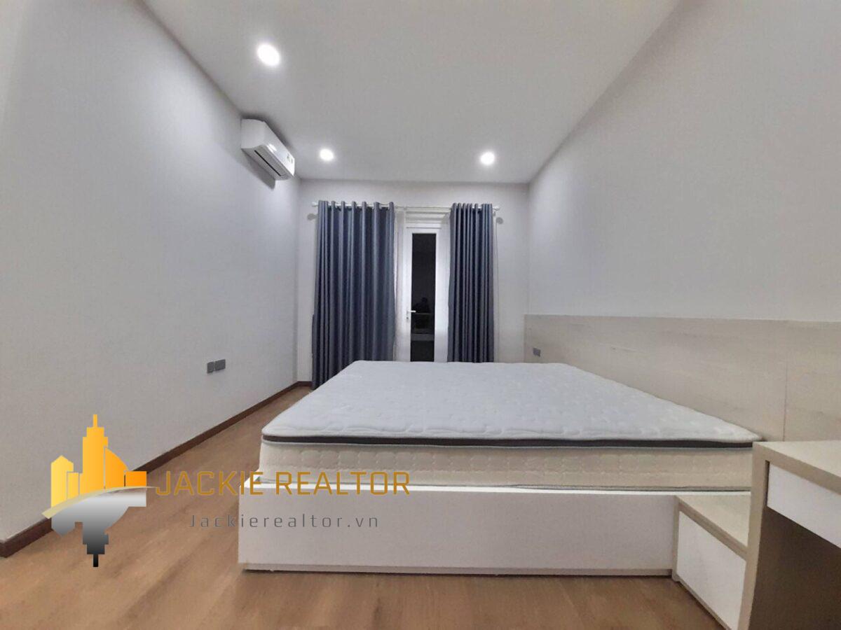 Stunning K2 Ciputra villa for rent (9)